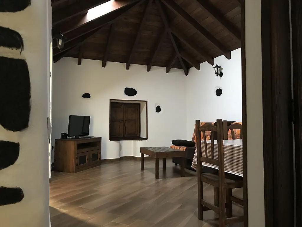 曼森诺度假屋 La Victoria de Acentejo